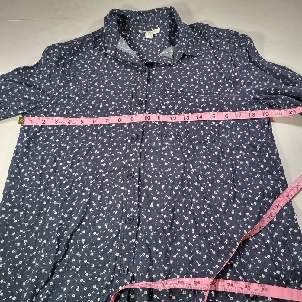 Beachlunchlounge Navy Floral Button-Up Long Sleeve Shirt Size M/M - Picture 4 of 8